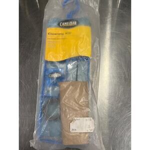 CamelBak 60112 Hydration Reservoir Cleaning Kit w/ 2 Cleaning Tablets